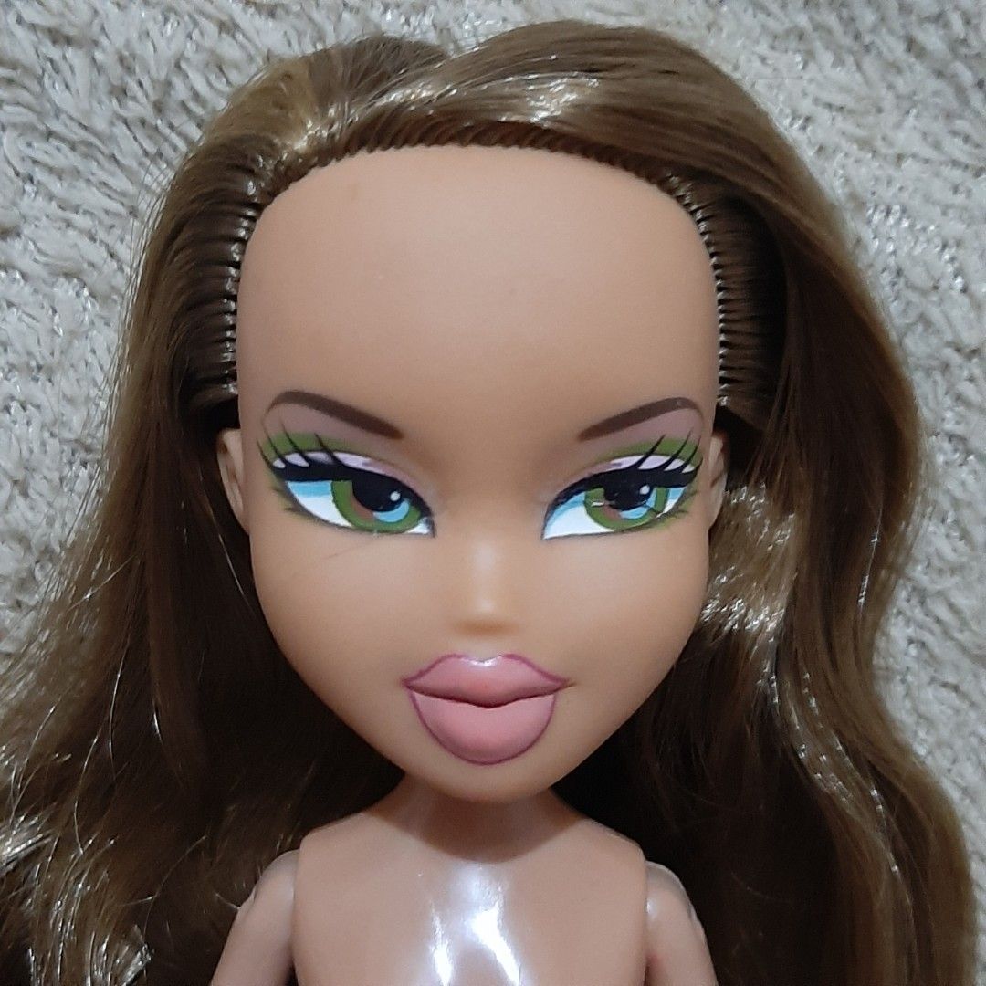 Bratz Fianna, Hobbies & Toys, Toys & Games on Carousell