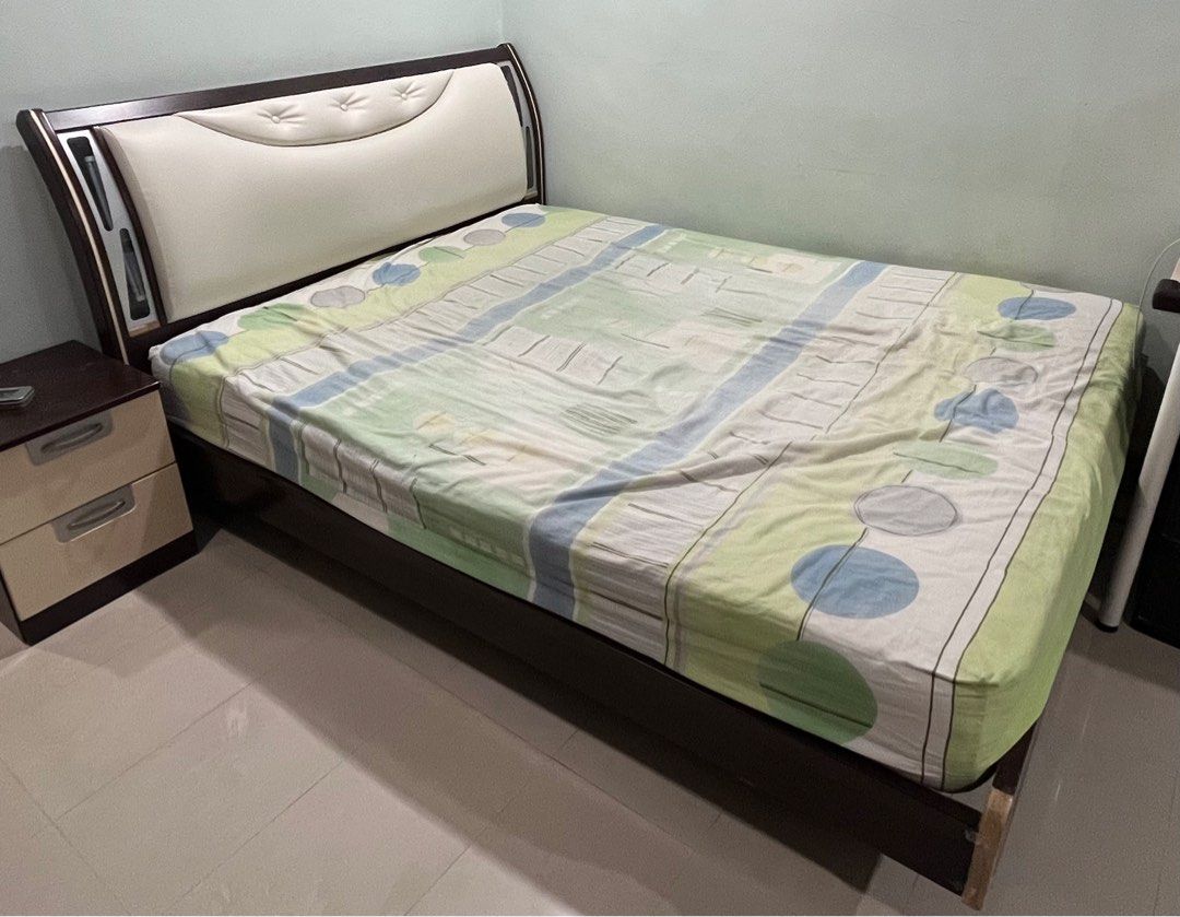 Cheap sell Queen bed frame with built in head lamp, Furniture & Home