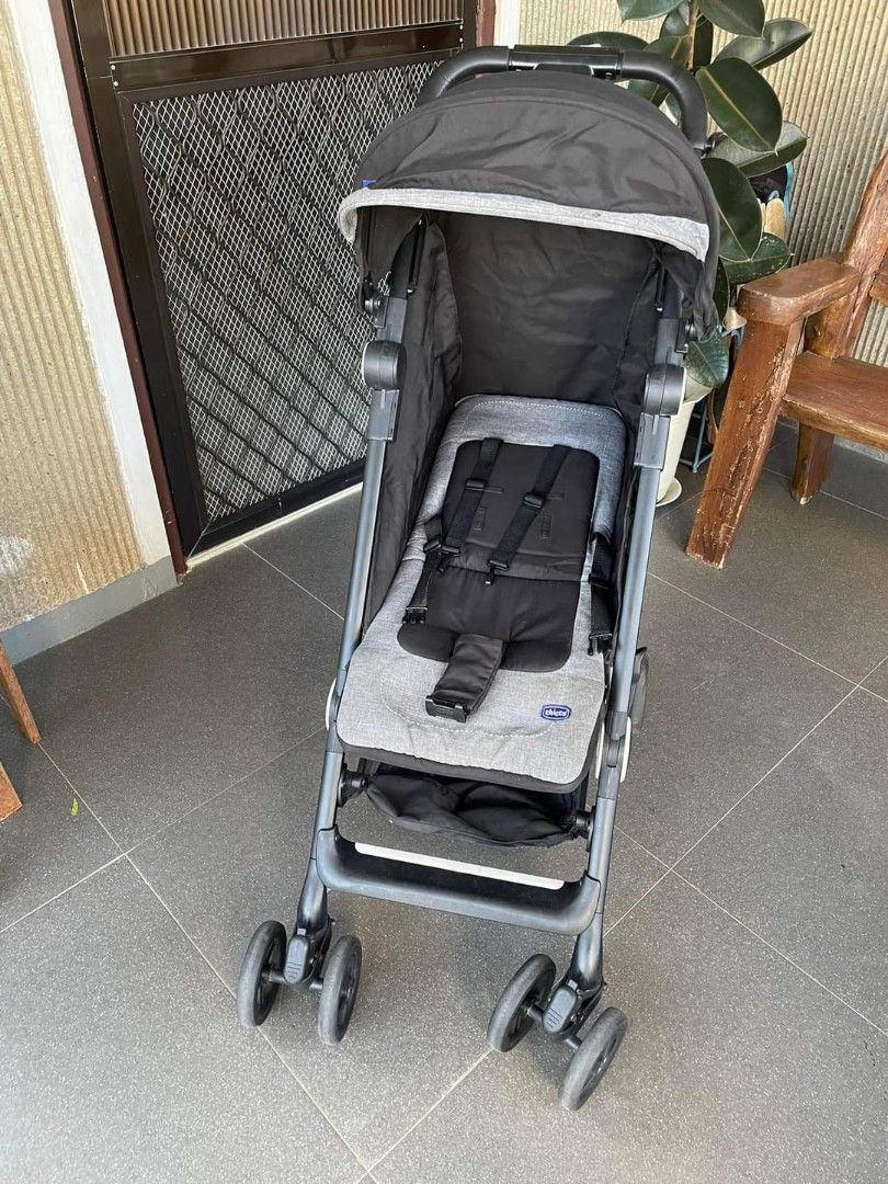 Chicco Minimo Ultra Compact Stroller, Babies & Kids, Going Out ...
