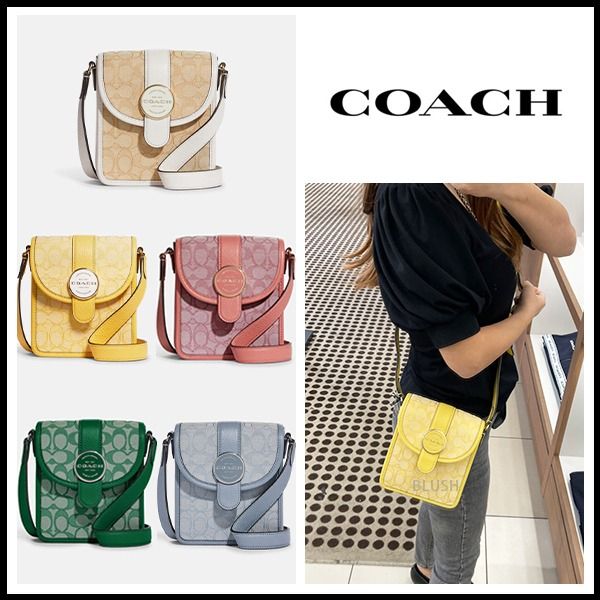 Coach file crossbody in signature jacquard hotsell