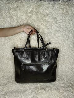 Coach POPPY TEXTURED PATENT LEATHER