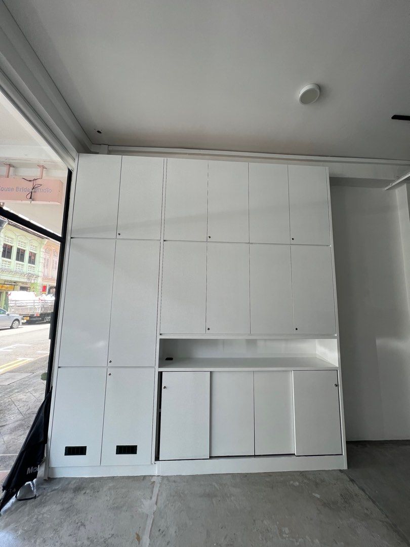 Contractor and Dismantle Disposal and Disposal and painting and Hacking and partition wall and Removal and Clearing and Dismantle and Assemble and Transportation.63109199984385114