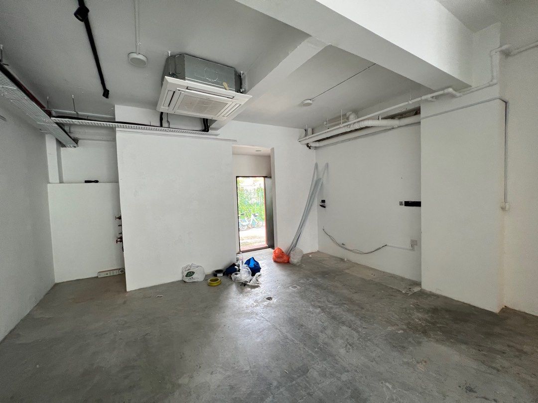 Contractor and Dismantle Disposal and Disposal and painting and Hacking and partition wall and Removal and Clearing and Dismantle and Assemble and Transportation.63109199984385113