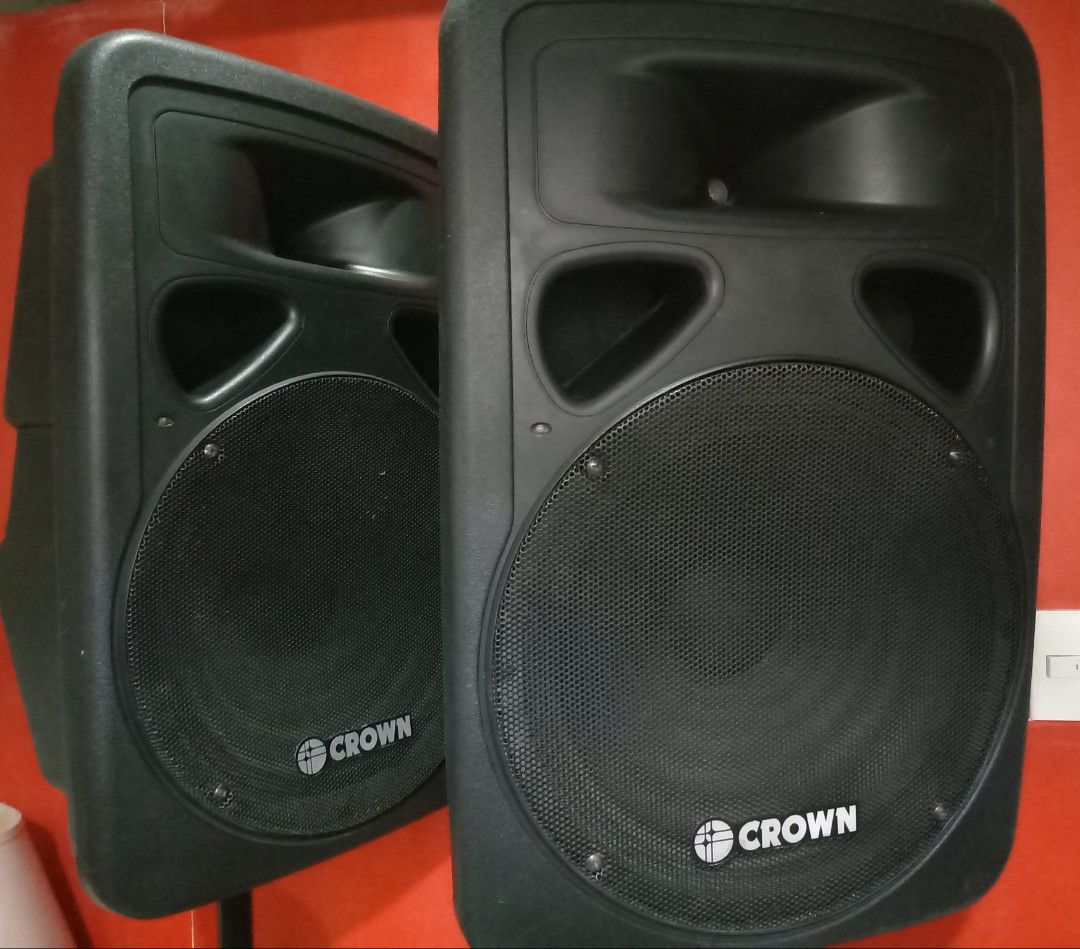 2pcs Crown pro 5001AU pro 500A 400w active powered speakers
