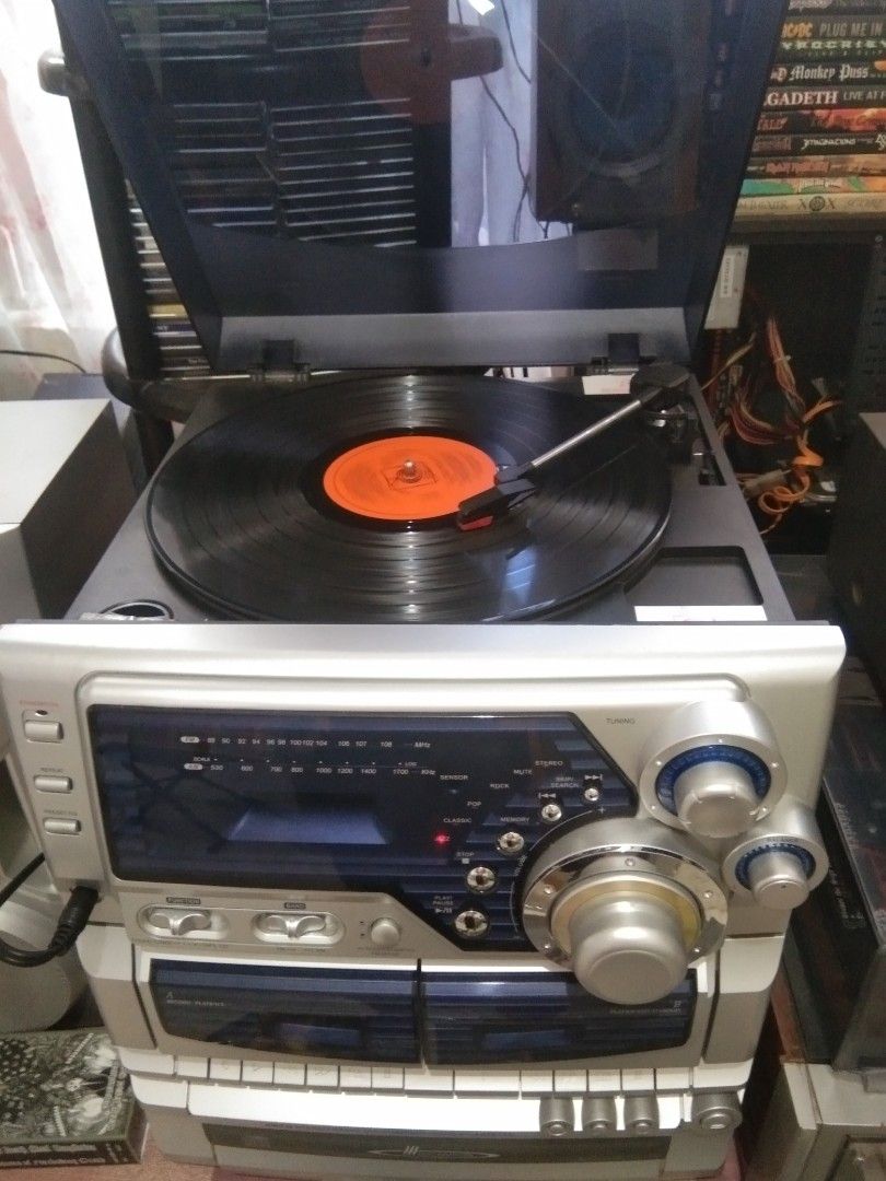Curtis Multiplayer with Turntable,AM/FM and Cassette player, Audio ...