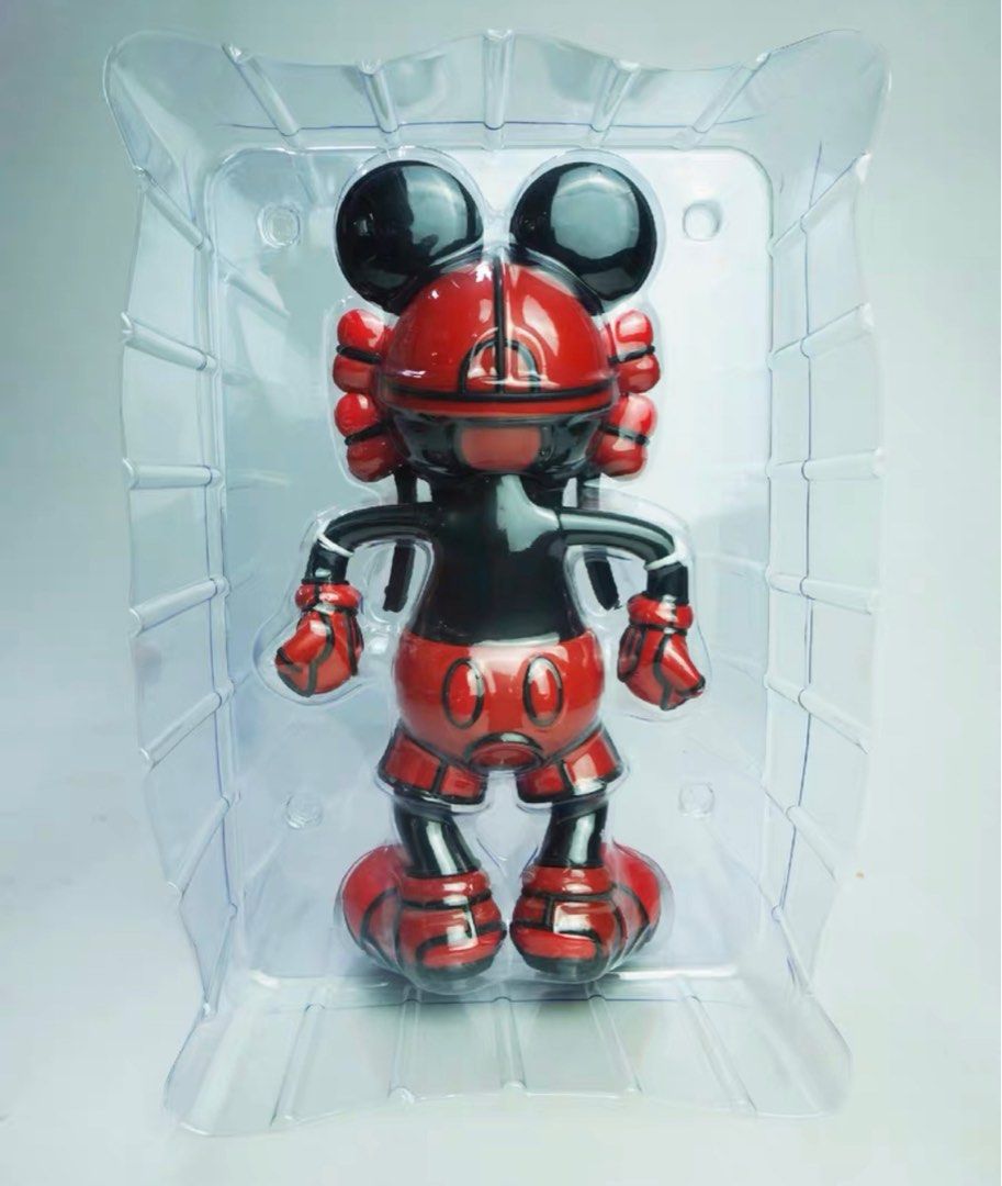 David Flores / 限量“ Deathshead mickey “ Red figure 公仔art toy