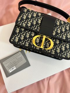 （分類：）位於 。 由 leoyip993 提交（商品編號 1222096947，圖片 1）。簡介： 。