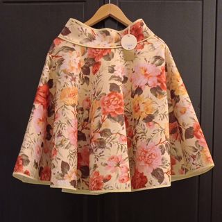 (Category: ) located in . Submitted by dress-up (Listing ID 1222128105, Image 1). Description: .