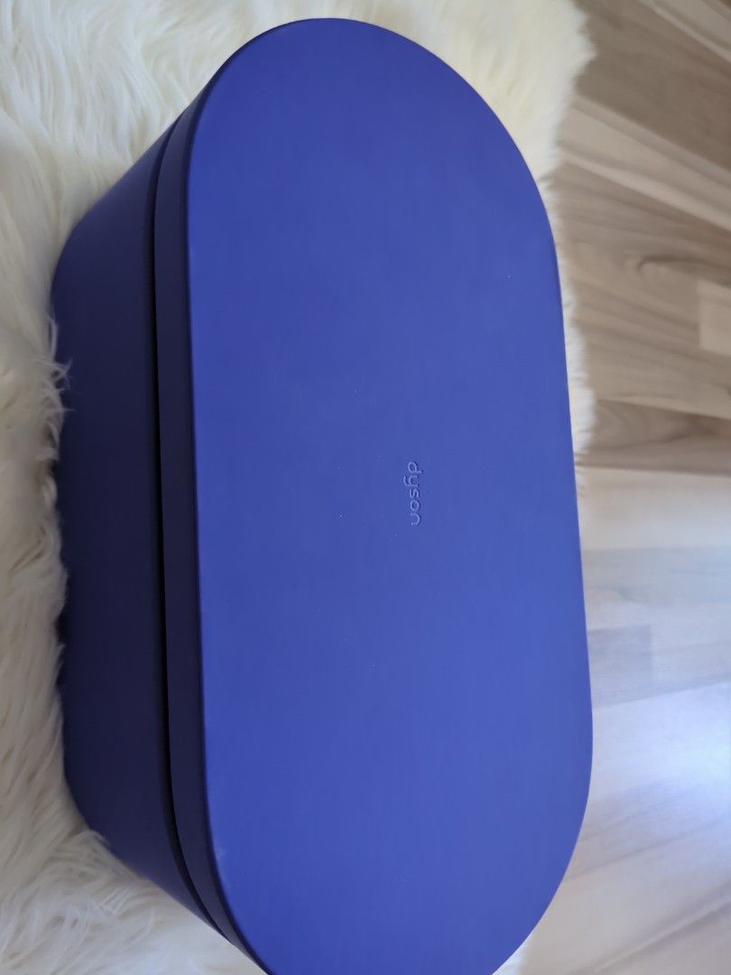 Dyson Airwrap, Beauty & Personal Care, Hair on Carousell