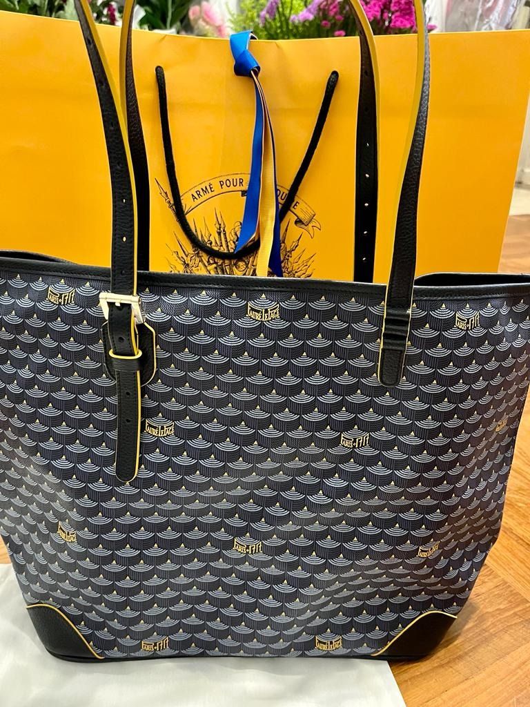 Fauré Le Page Daily Battle 32 Heart Tote Bag In Blue