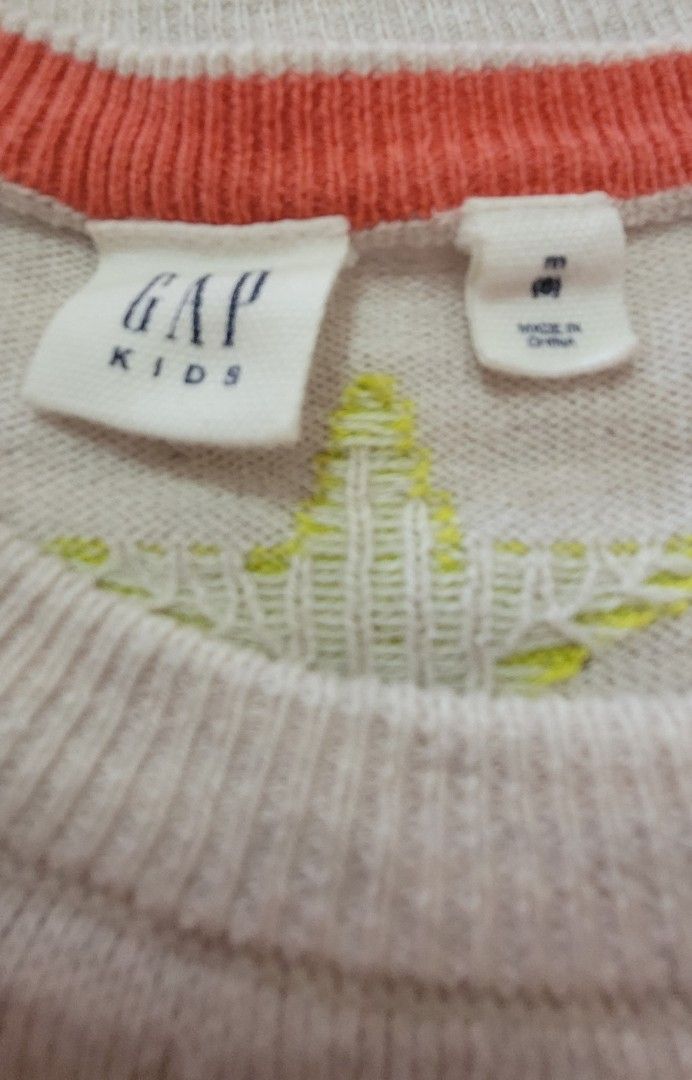 Gap kids sweater Size M 8