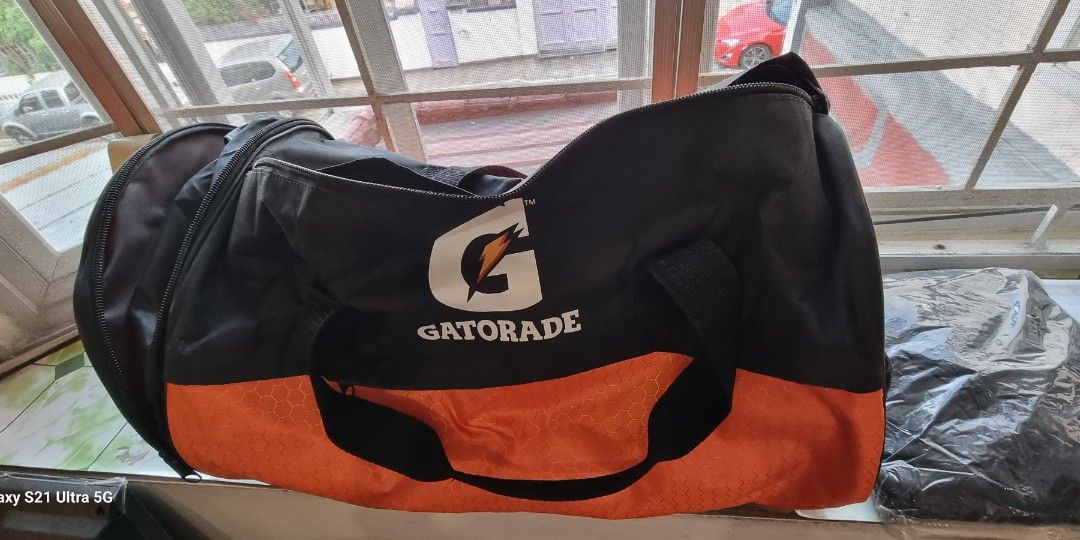 Gatorade duffle bag online