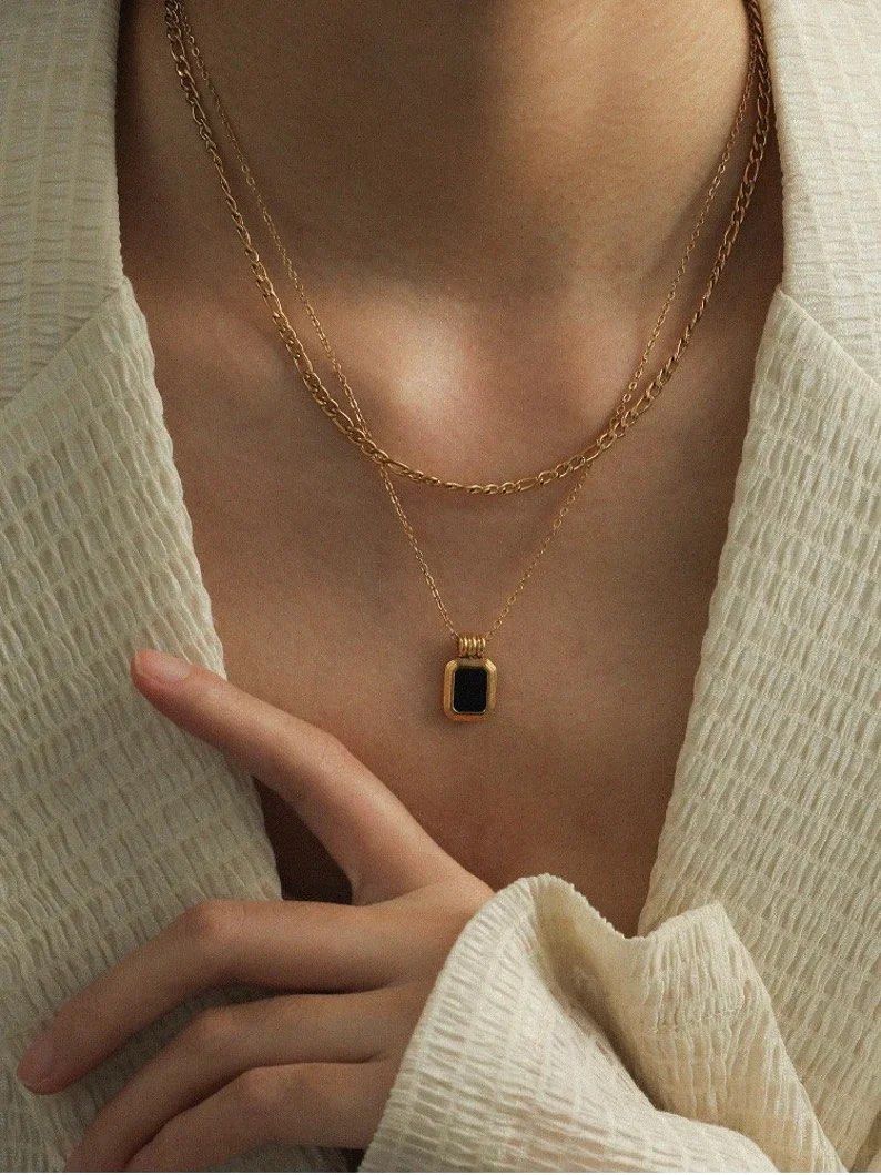 Gold Onyx Layered Necklace