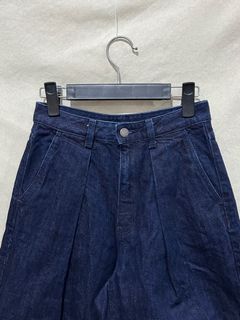 GU baggy jeans