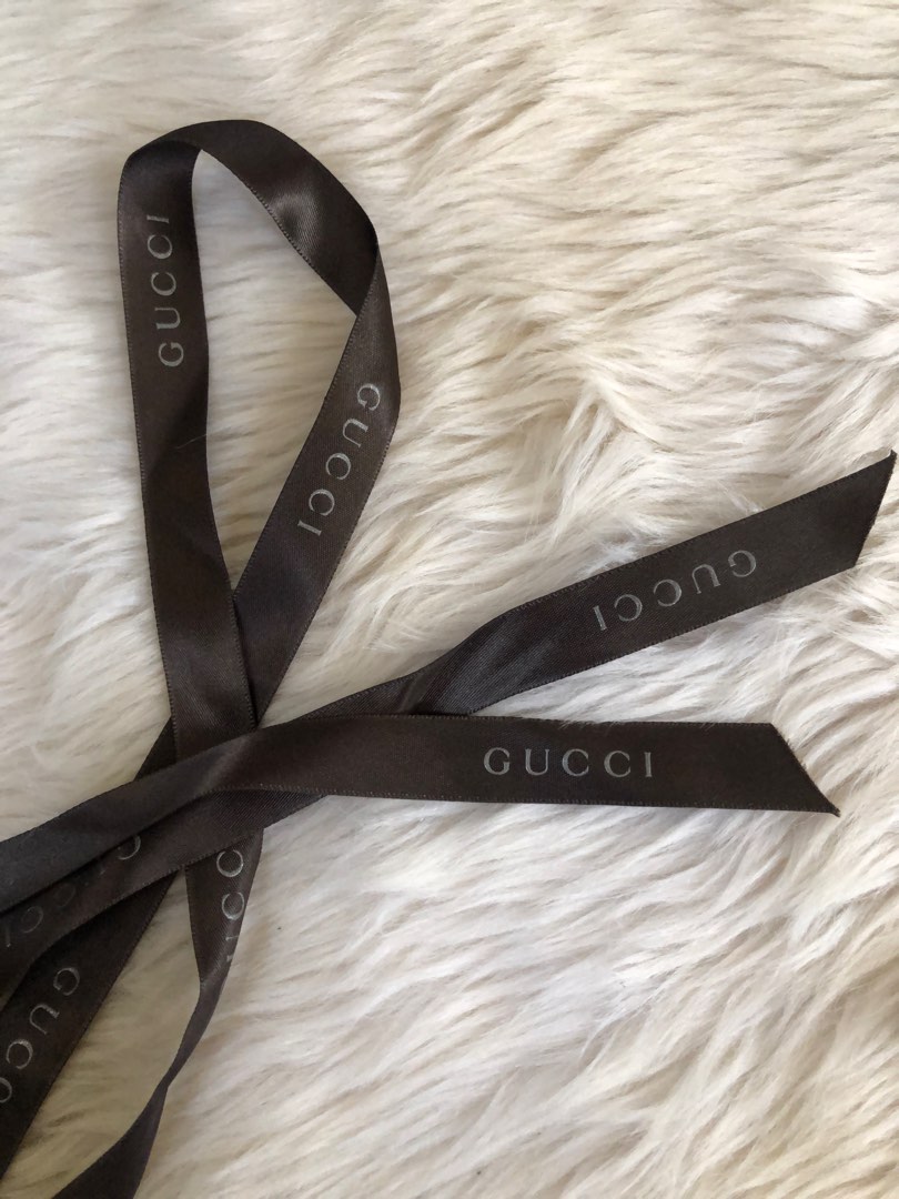 Gucci Ribbon, Women's Fashion, Jewelry & Organizers, Accessory Holder