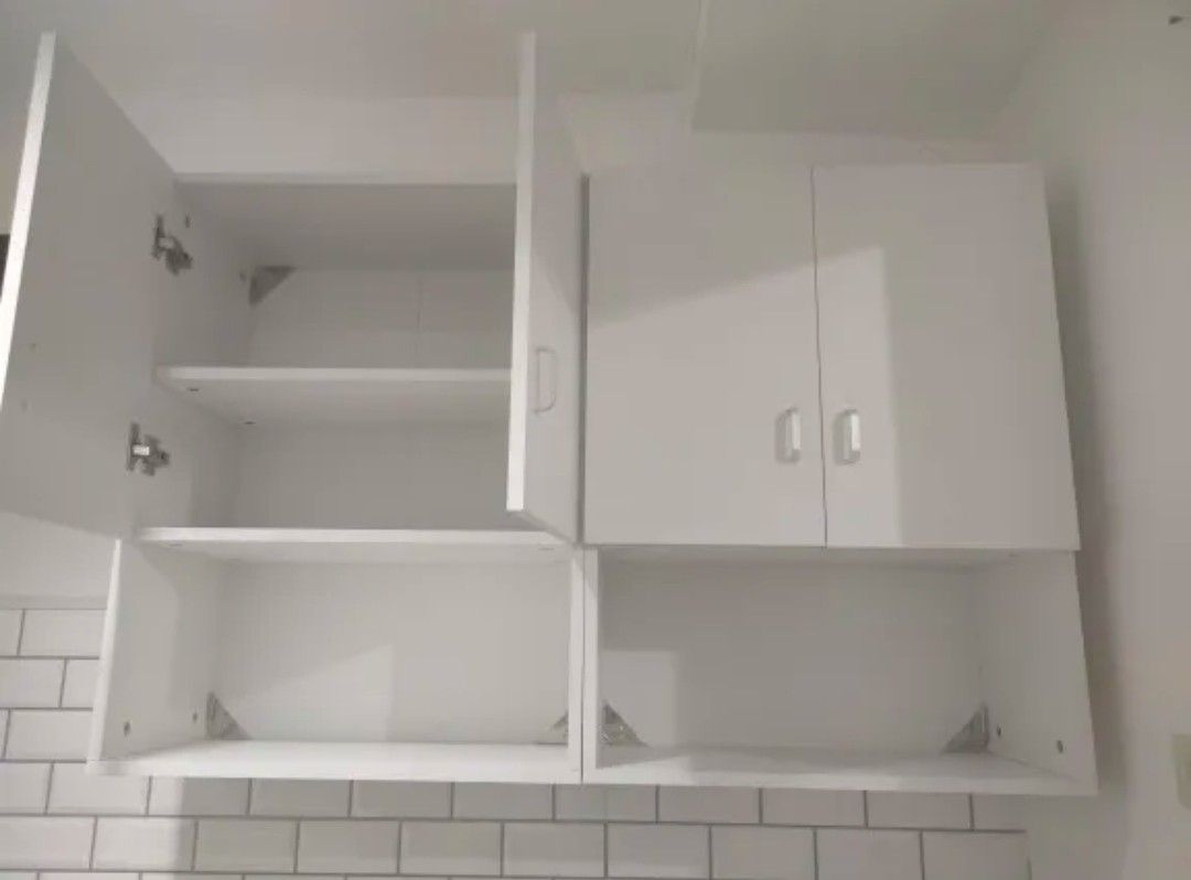 Hanging on Carousell