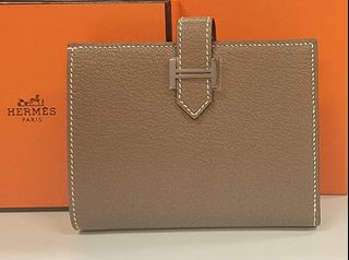 （分類：）位於 。 由 joycehappysell2000 提交（商品編號 1222191979，圖片 1）。簡介： 。