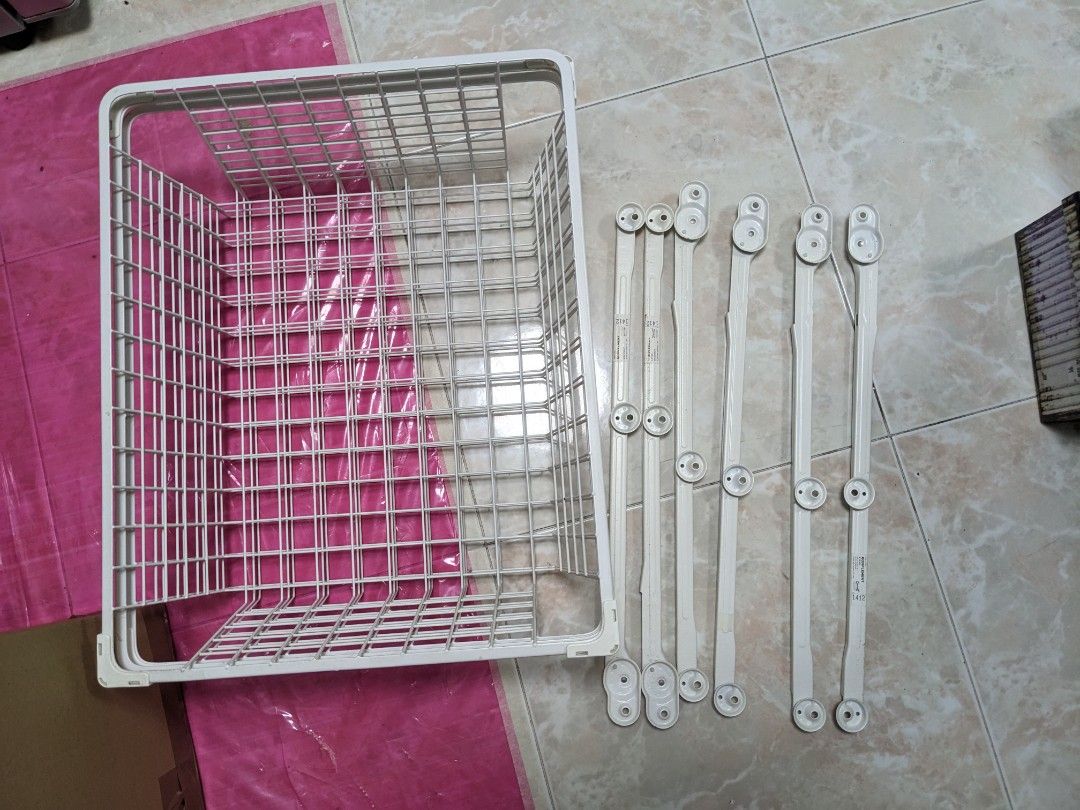 Ikea pull out rails and basket ( Komponent), Furniture & Home Living