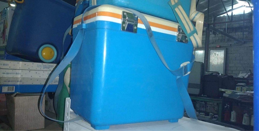 JAPAN HANDCARRY COOLER BOXES BUCKETS, Furniture & Home Living, Home Improvement & Organization