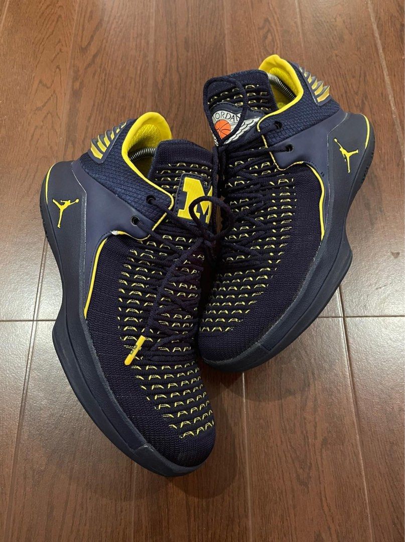Jordan 32 navy blue sale