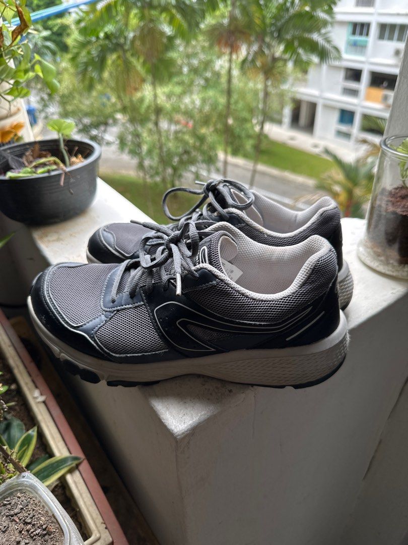 Kalenji Hiking shoes us 9 eu 42 Sports Equipment Hiking