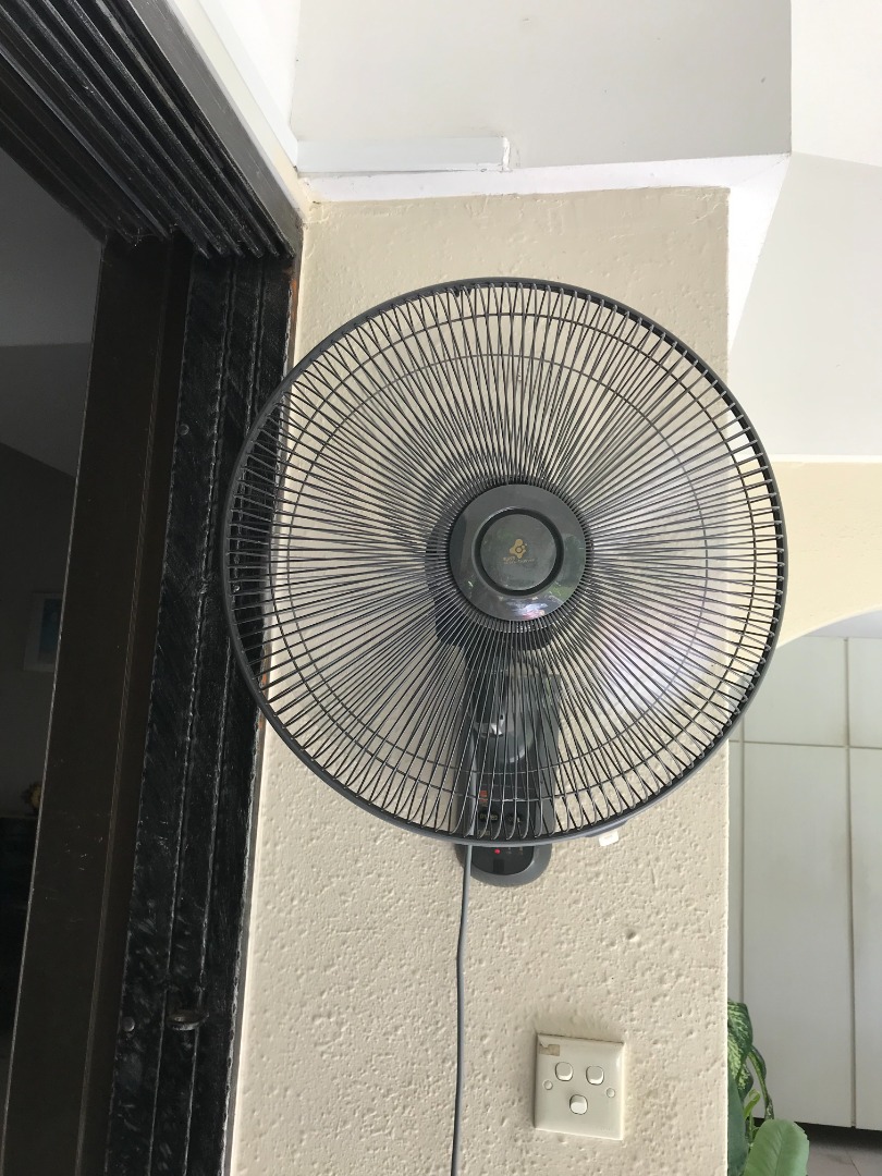 KDK wall fan. In good working condition, Can swivel and all speed ...