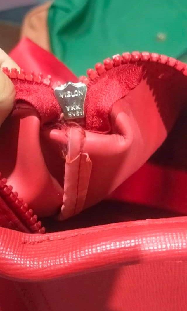 Longchamp YKK zipper, Women's Fashion, Bags & Wallets, Tote Bags on