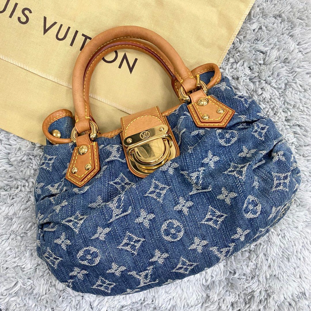 FIRST LOOK AT THE NEW @Louis Vuitton HIGH RISE BUMBAG