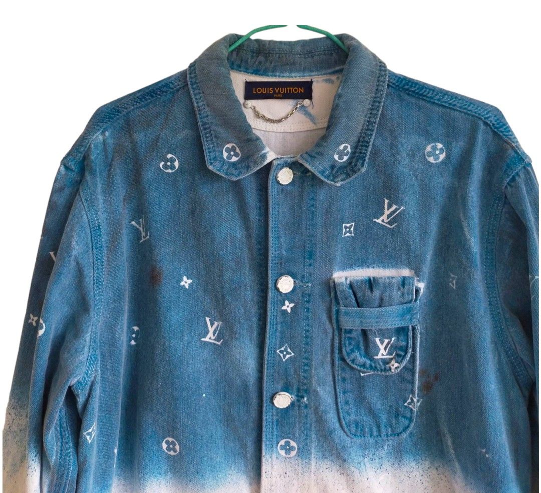 Louis Vuitton Star Gradient Denim Jacket Shirt LV, Men's Fashion, Coats,  Jackets and Outerwear on Carousell