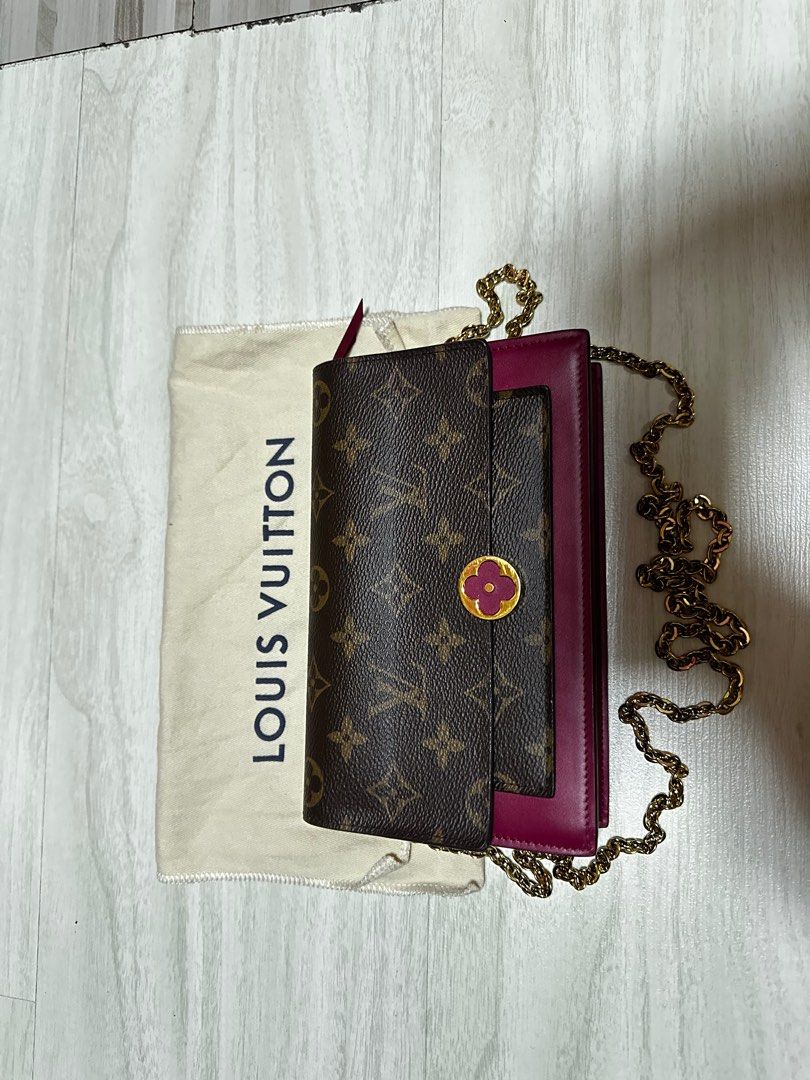 Louis Vuitton Flore Chain Wallet in 2023