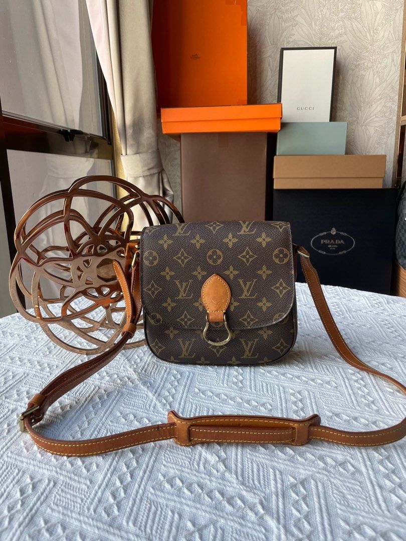LV St Cloud Mm, Luxury, Bags & Wallets on Carousell