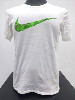 (M) NIKE Swoosh