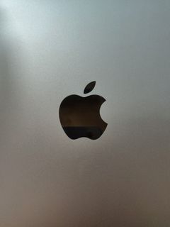 MacBook 12吋 992克 m3處理器