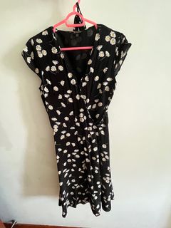 (Category: ) located in . Submitted by shopp_preloved (Listing ID 1222070797, Image 1). Description: .