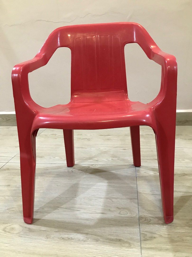 Small Plastic Chair, Furniture & Home Living, Furniture, Chairs on
