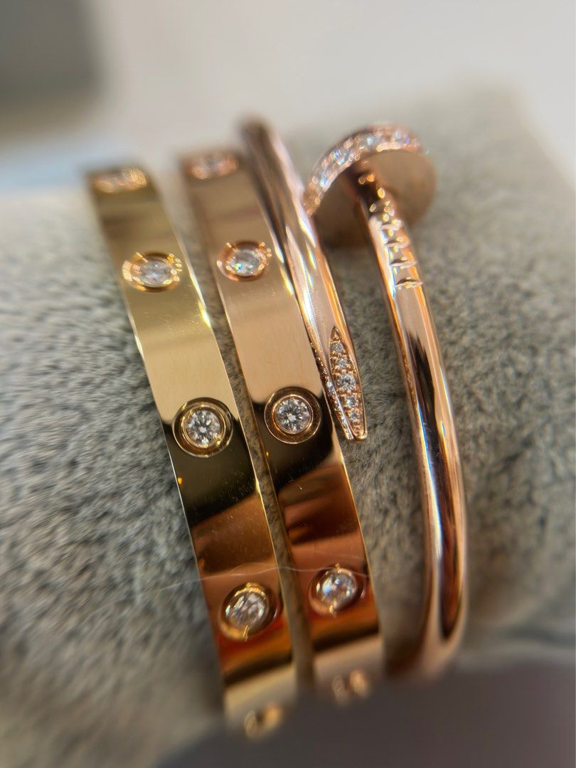 Solid gold nail bracelet top