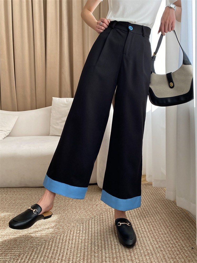 Nana Contrast Cuffs Wide Leg Pants (Category: Other Bottoms) located in Singapore. Submitted by mommystote (Listing ID 1222233636, Image 3). Description: ✨Nana Contrast Cuffs Wide Leg 3/4 Pants ✨ Preorder• arrives in about two weeks Sizing Waist ➕hips➕thigh ➕length S:62,94,64,86 M:66,98,66,89 L:70,102,68,90 Smart and stylish wide leg pants . Comes with contrasting tone on the cuffs that instantly accentuate the pants . Wide leg design that gives 