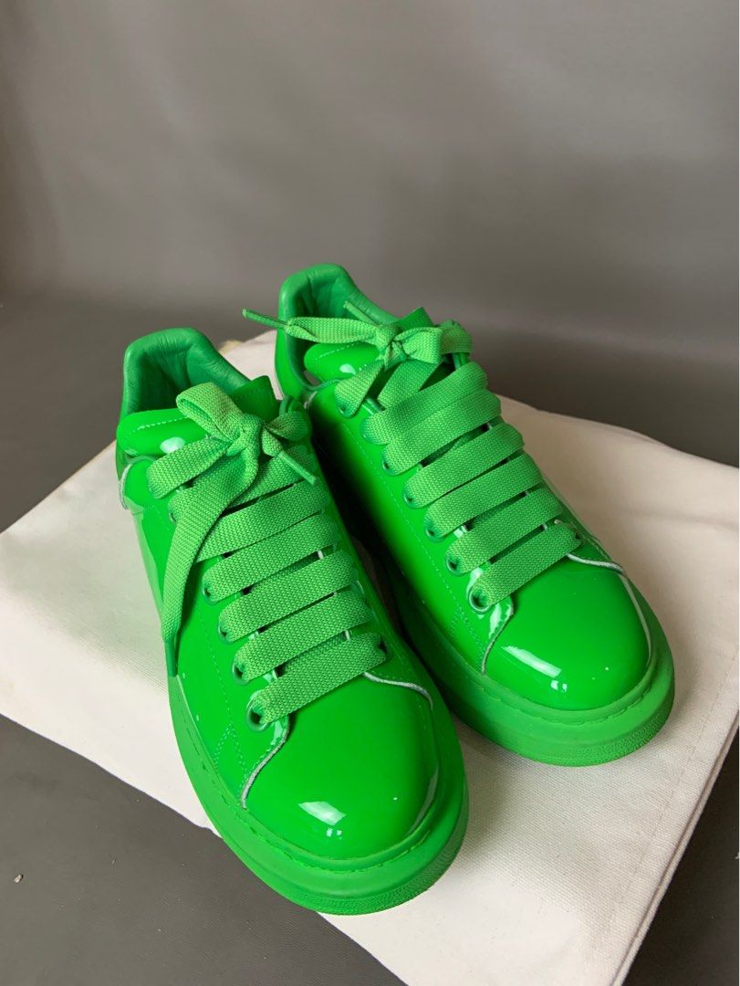 Alexander mcqueen 2025 neon green
