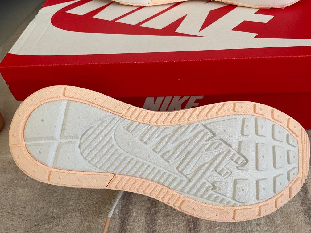 ashin modern trainers