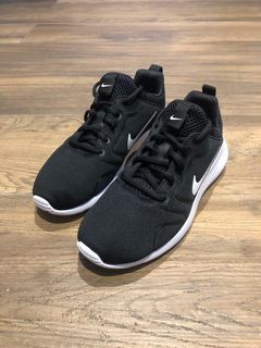 Nike KAISHI 2.0 女裝 黑白 熊貓