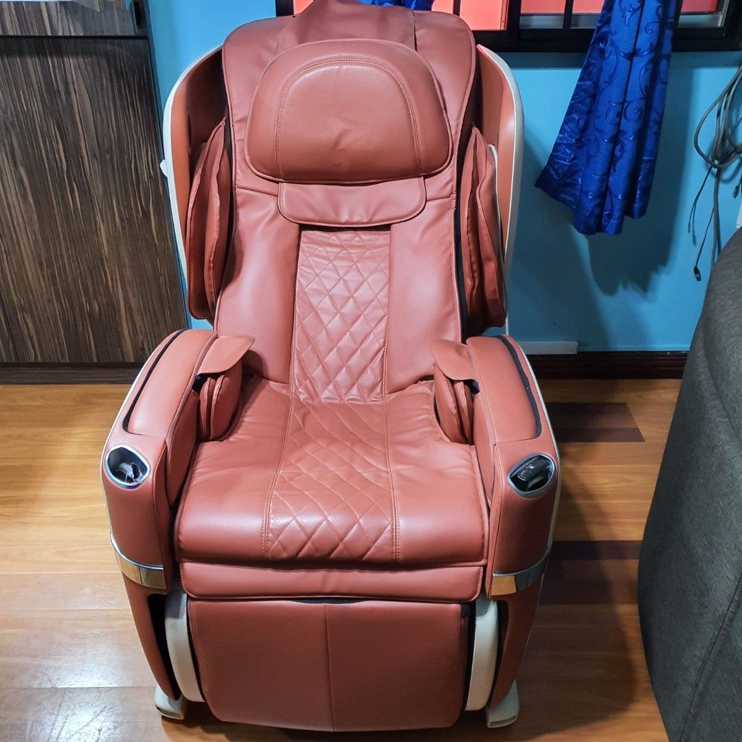 Osim Massage Chair, Health & Nutrition, Massage Devices on Carousell