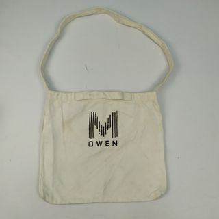 Owen sling tote bag