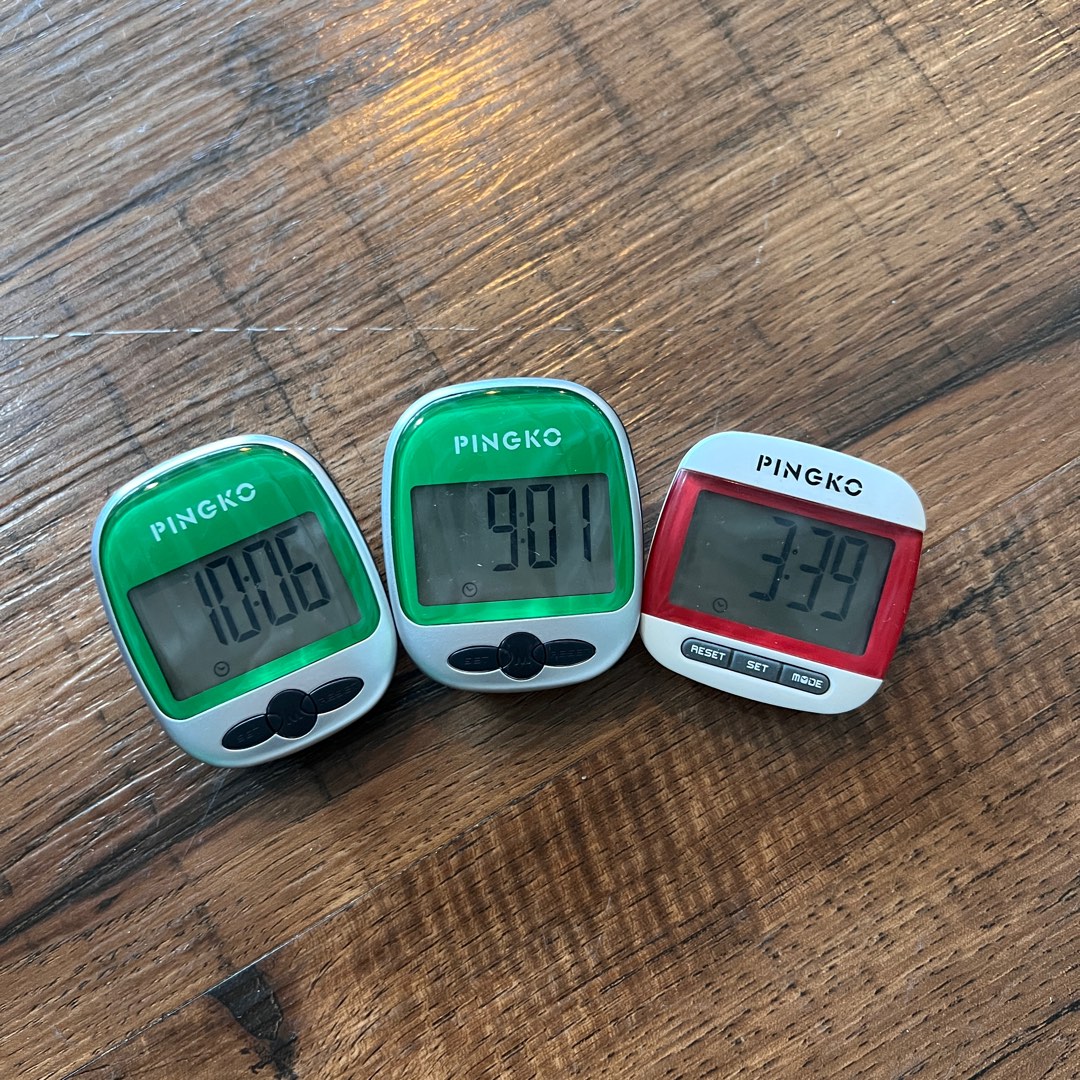 Pingko Pedometer Step Steps counter Stopwatch, Sports Equipment