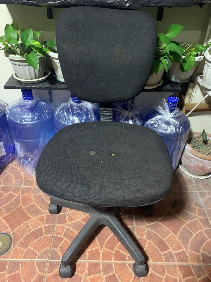 Plain Black Office Computer Chair (5 Wheels), Furniture & Home Living