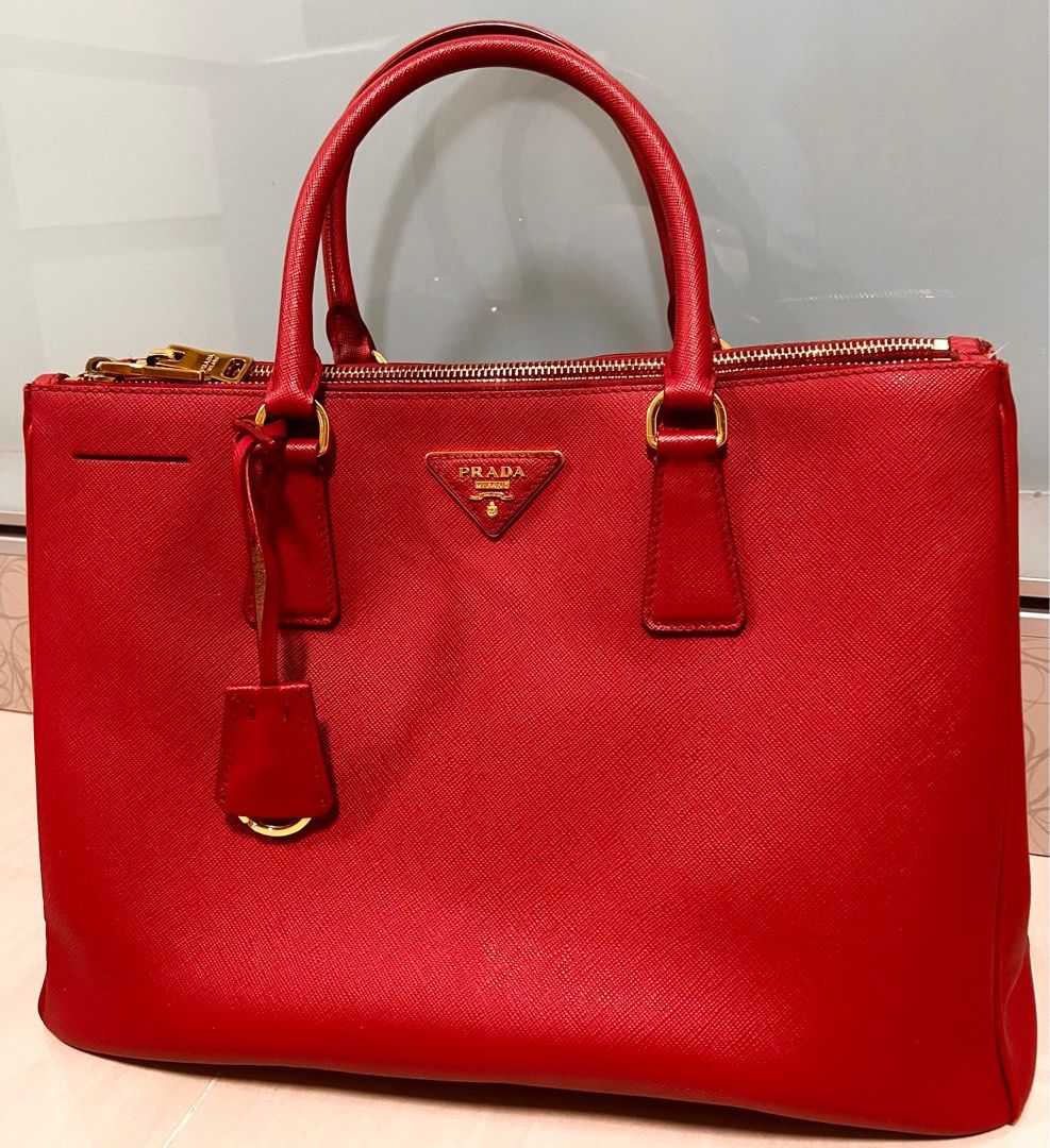 PRADA 100 ORIGINAL, Luxury, Bags & Wallets on Carousell