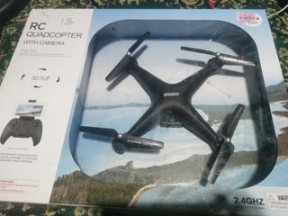Quadcopter w/ Camera Drone