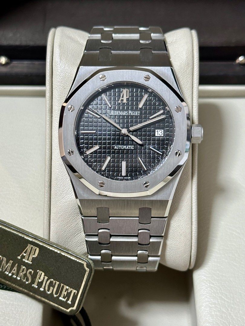 Rare Audemars Piguet Royal Oak 15300