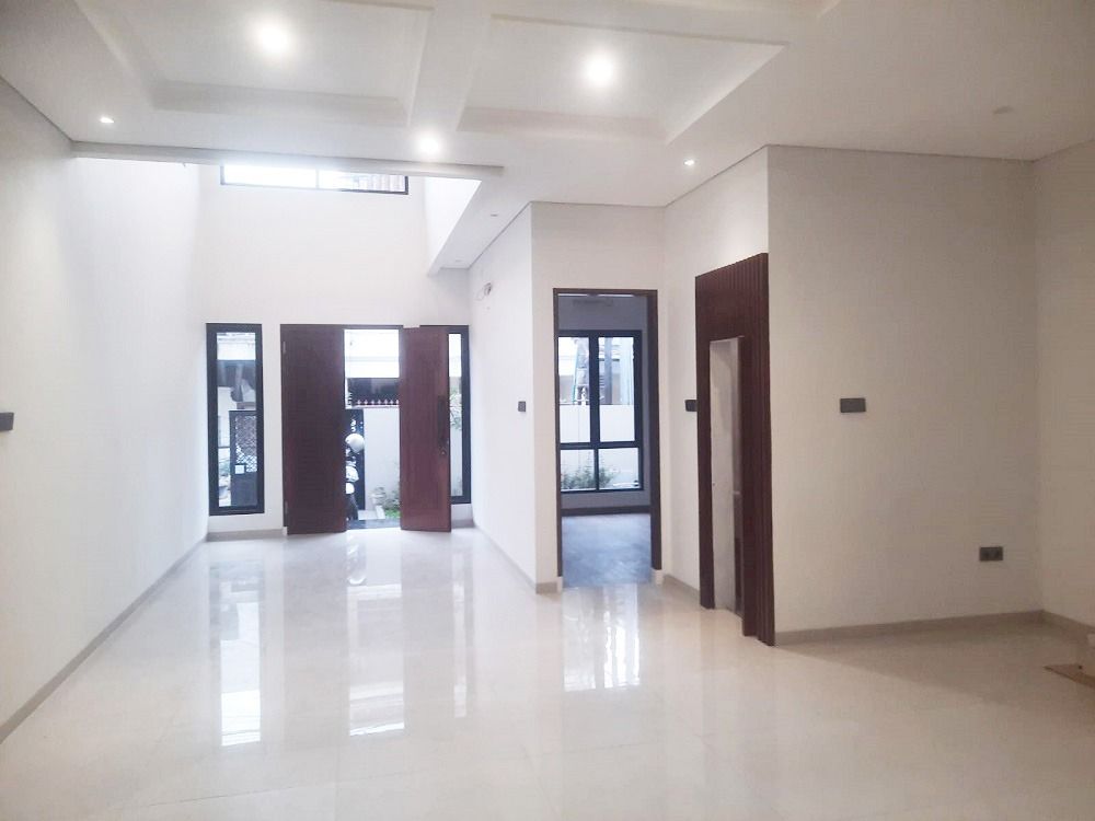rumah_dijual_di_pulo_gadung_de_1679461383_c129216a_progressive