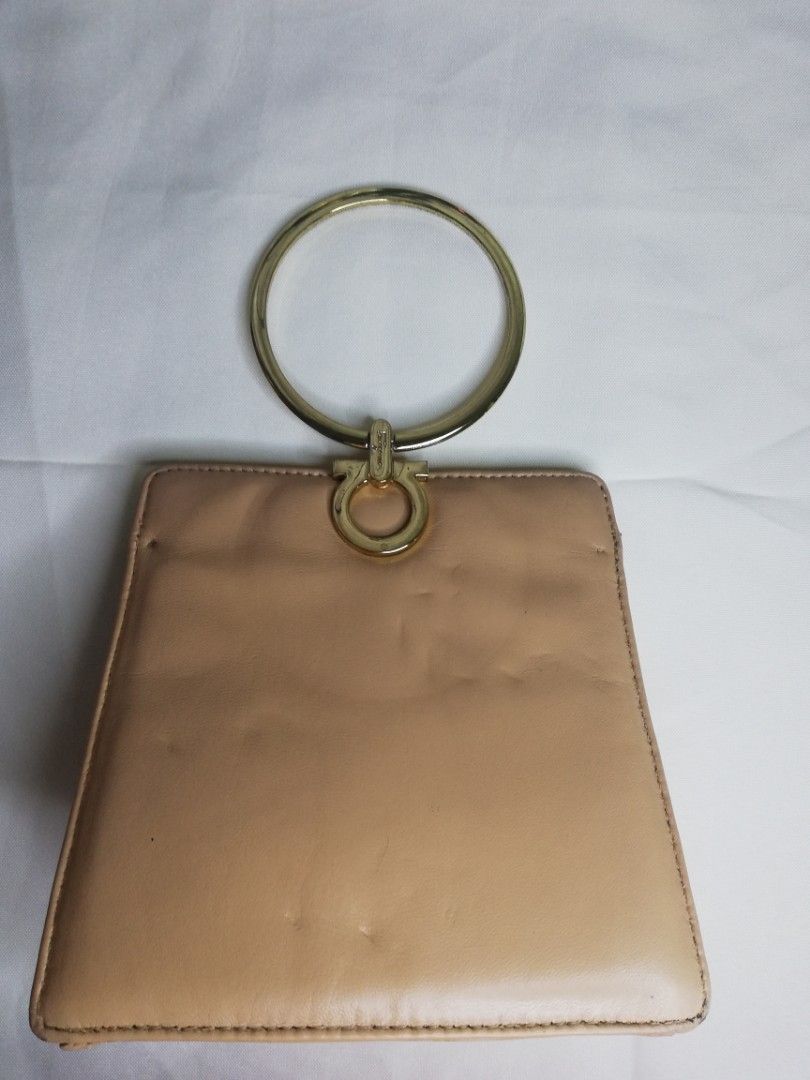 Salvatore ferragamo keychain sale outlet