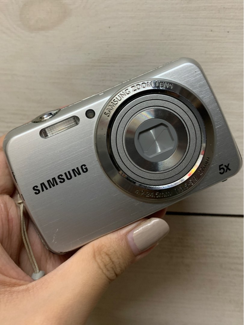 Samsung PL20 Digital Camera Digicam, Photography, Cameras on Carousell